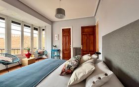 Housing Leon Catedral